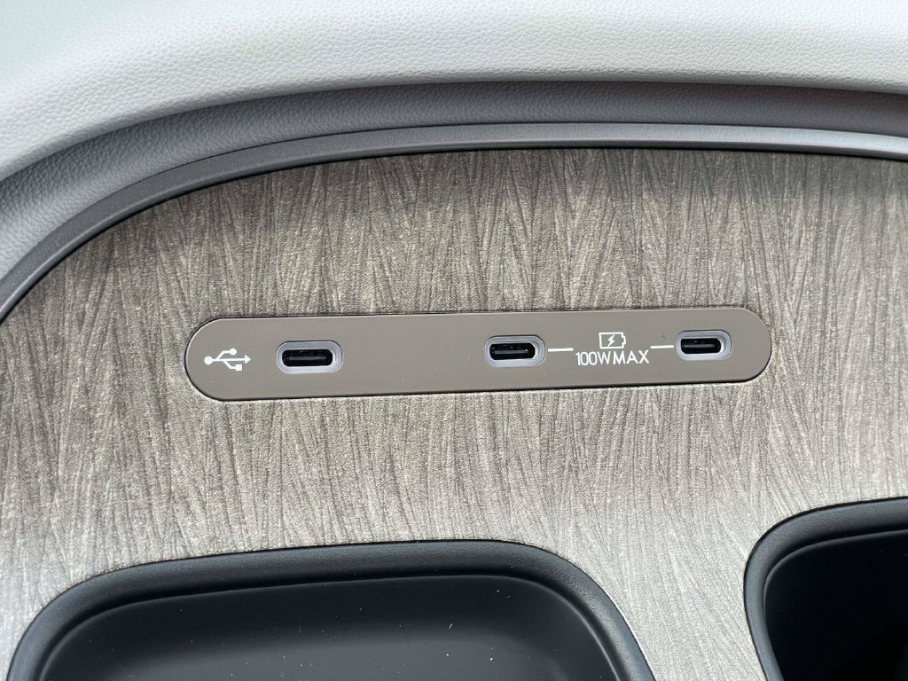New 2027 Hyundai Palisade SEL FWD image 23