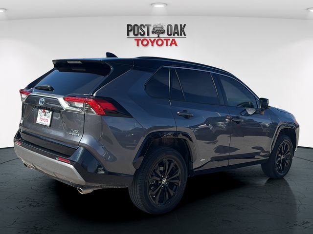 Used 2022 Toyota RAV4 XSE image 7
