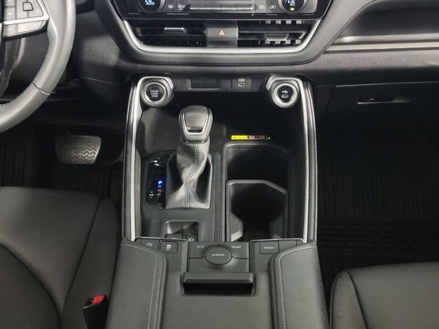 Used 2025 Toyota Grand Highlander FWD image 25