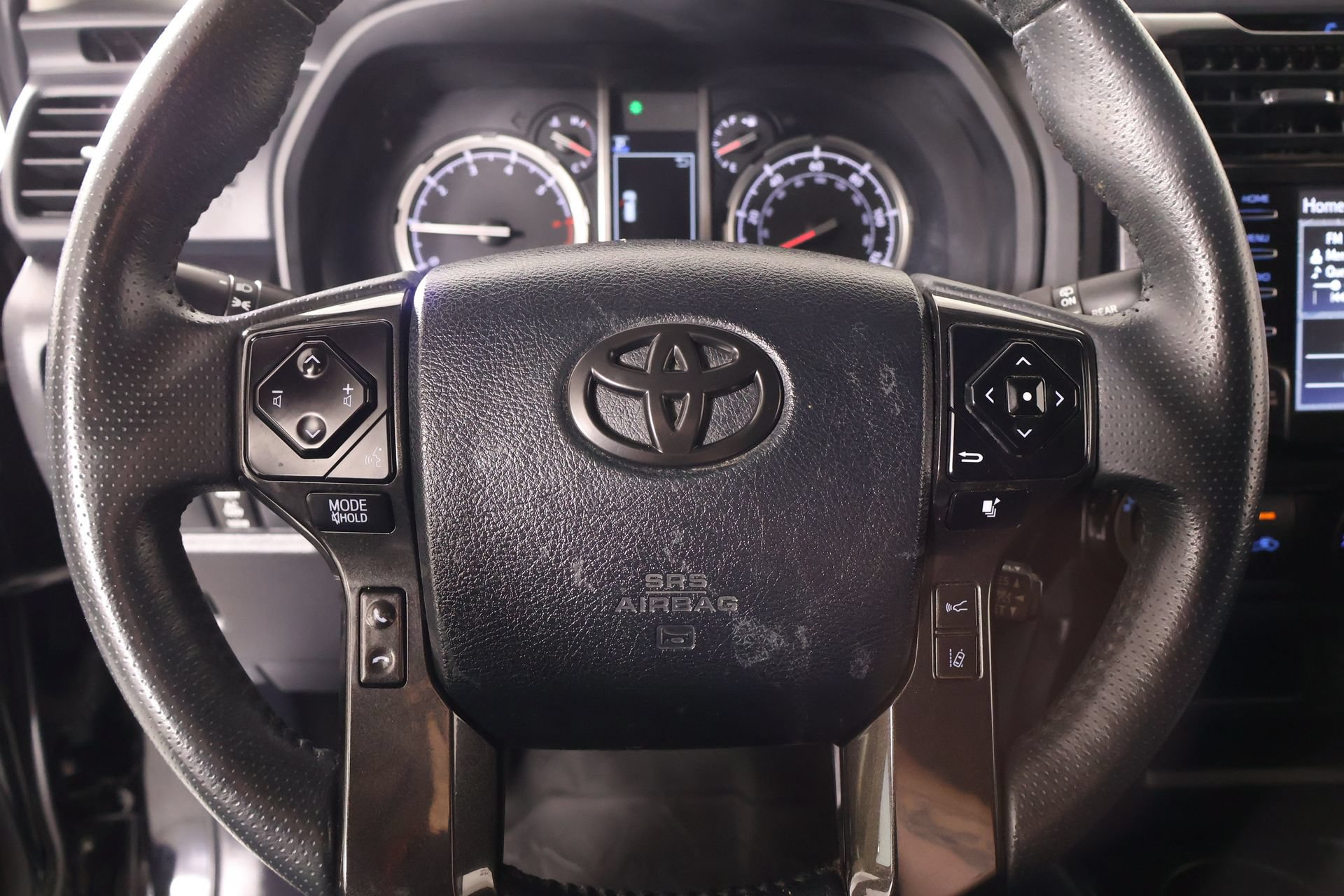 Used 2022 Toyota 4Runner TRD Off-Road Premium AWD/4WD image 3