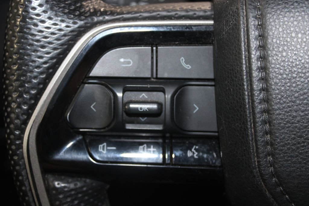 Used 2024 Toyota Tundra Limited AWD/4WD image 22