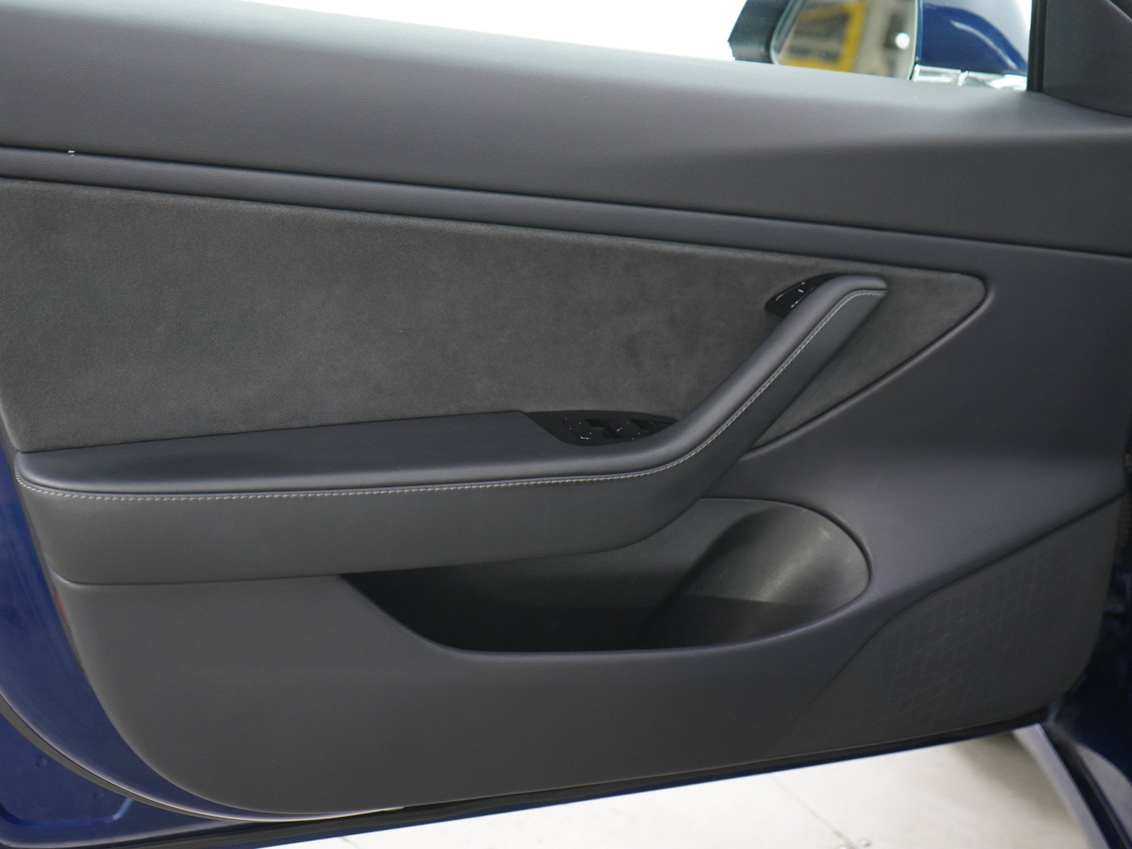 Used 2019 Tesla Model 3 Long Range AWD/4WD image 17