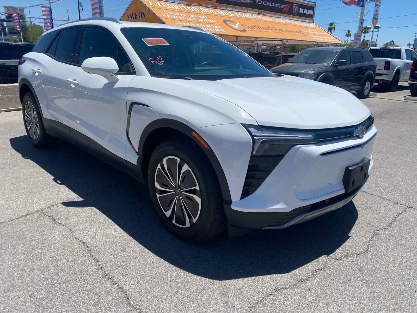Used 2024 Chevrolet Blazer EV LT AWD/4WD image 4