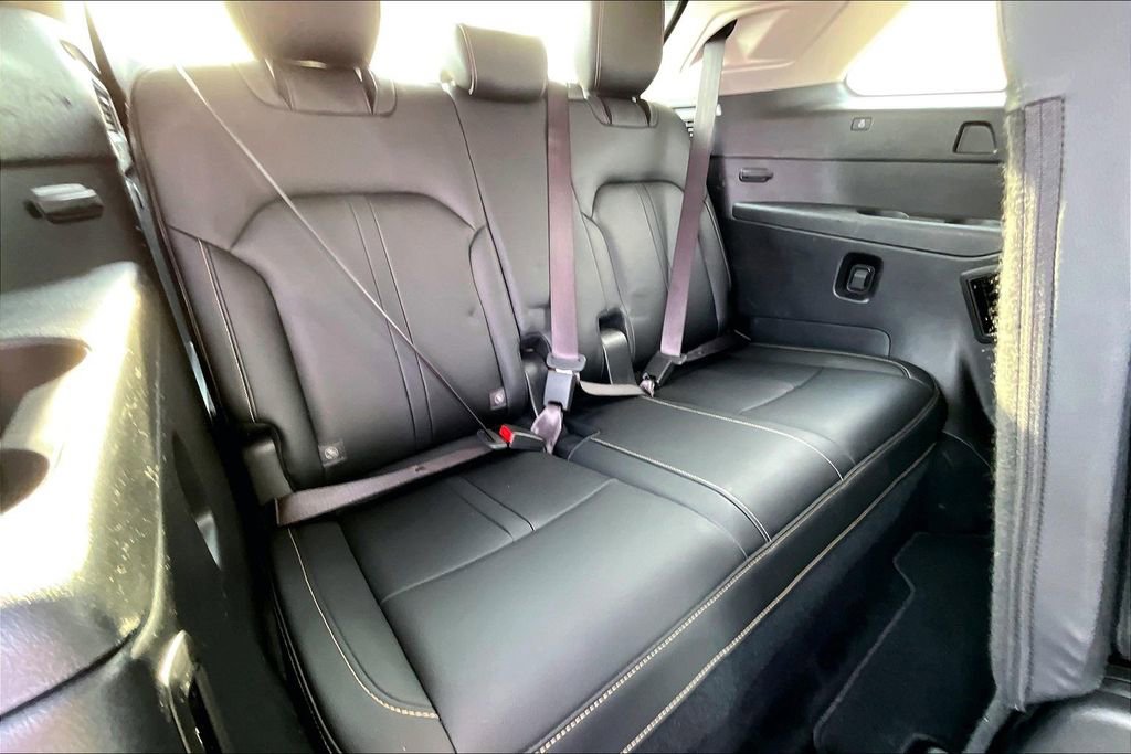 Used 2024 MAZDA CX-90 3.3 Turbo w/ Preferred Plus image 24