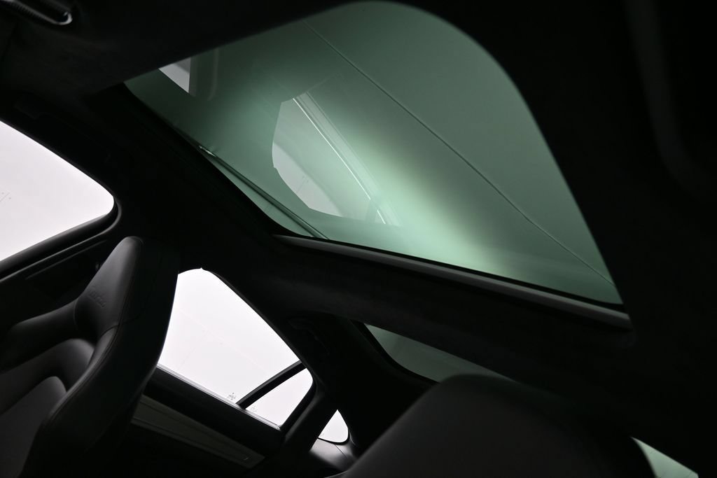 Certified 2020 Porsche Panamera Turbo AWD/4WD image 12