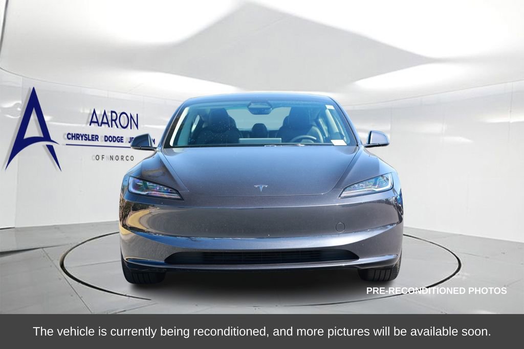 Used 2024 Tesla Model 3 Standard Range image 4