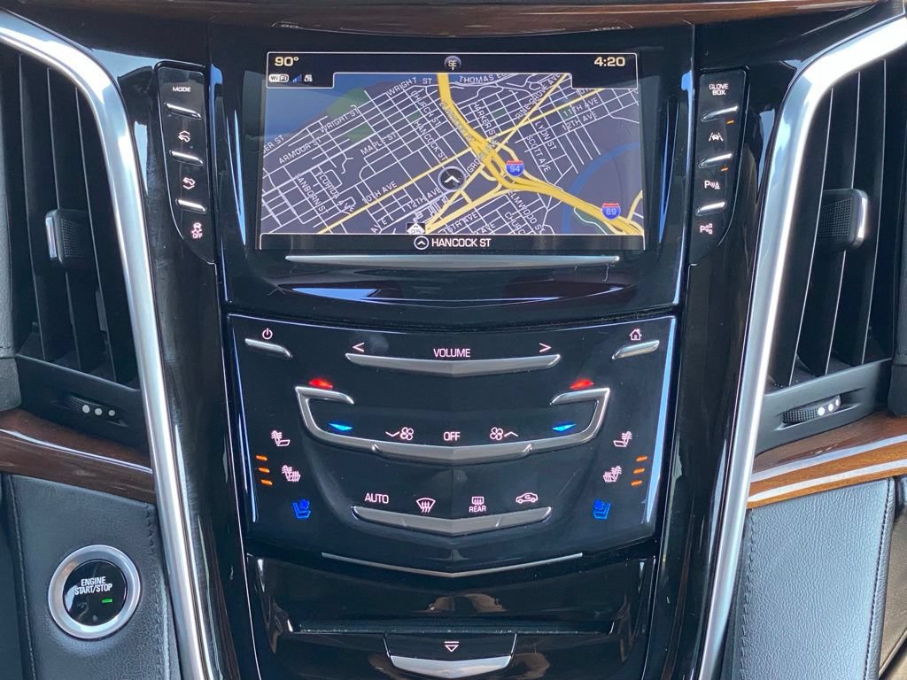 Used 2020 Cadillac Escalade Luxury AWD/4WD image 27