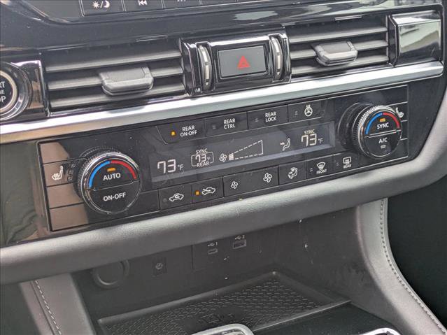 Used 2023 Nissan Pathfinder SL w/ Lighting Package (N92) image 16