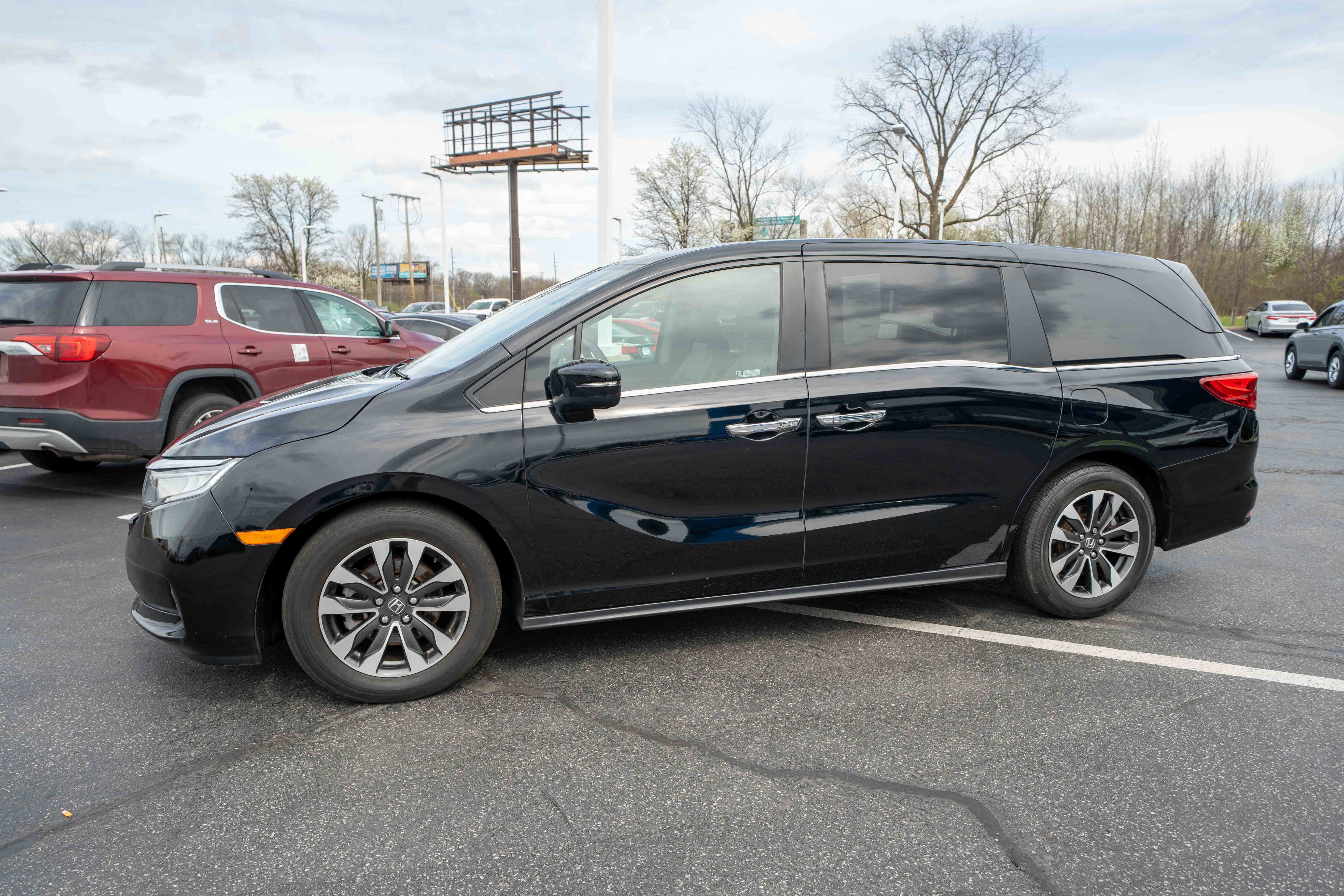 Used 2022 Honda Odyssey EX-L image 3