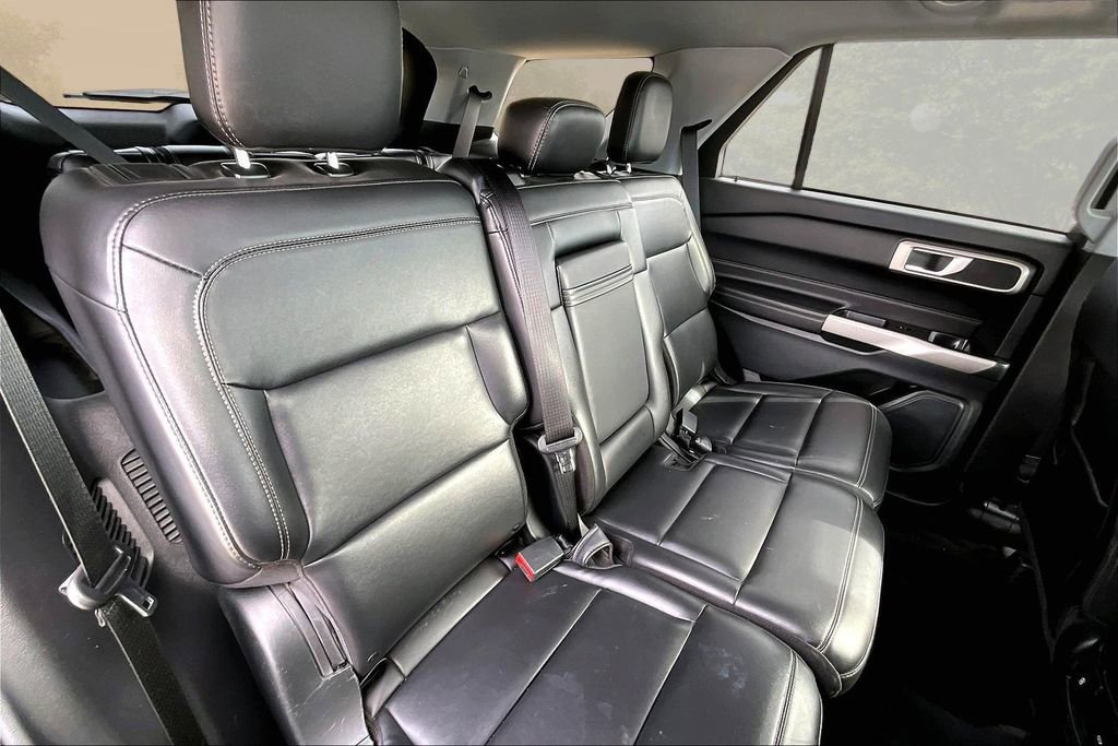 Certified 2023 Ford Explorer XLT w/ Equipment Group 202A image 24