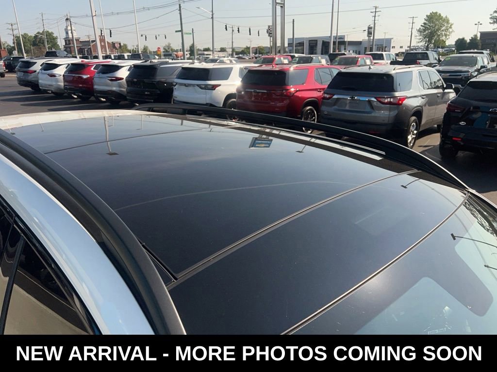Used 2022 Mercedes-Benz GLB 250 image 13