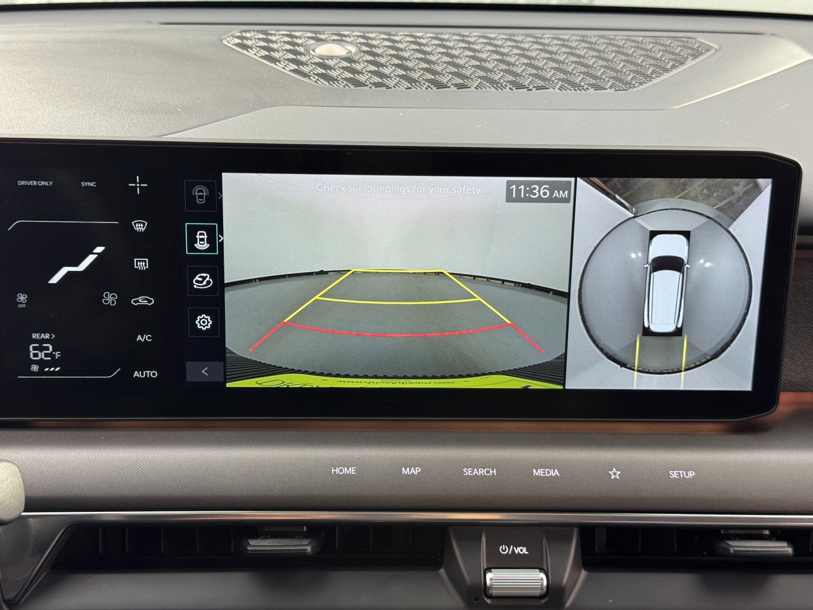 Used 2024 Kia EV9 Land image 29