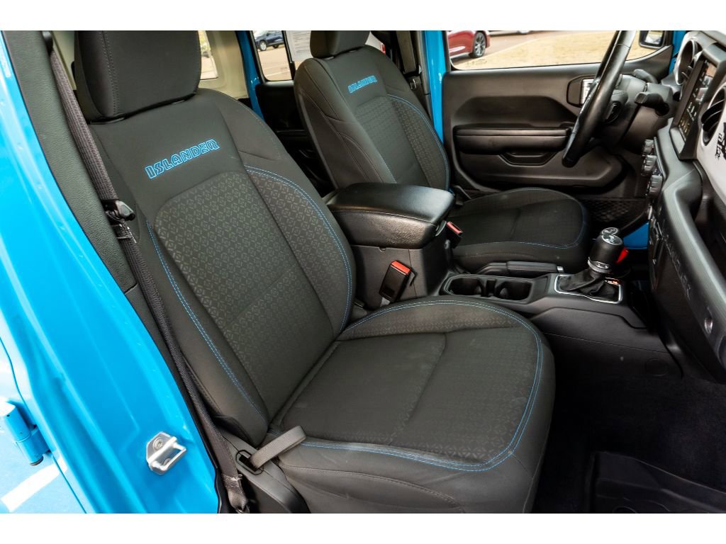 Used 2021 Jeep Wrangler Unlimited Islander image 17