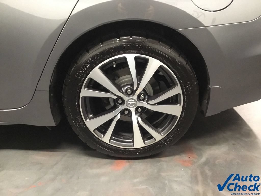 Used 2016 Nissan Maxima 3.5 SL FWD image 18