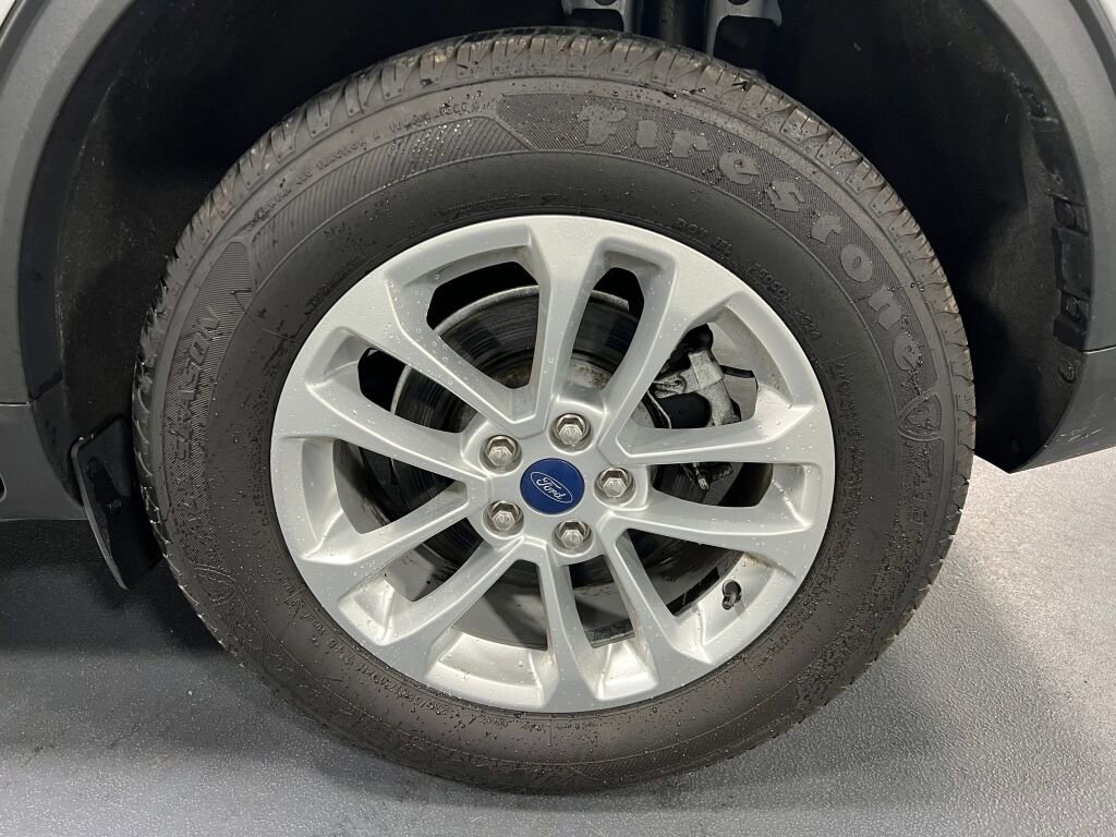Used 2022 Ford Escape SE image 14