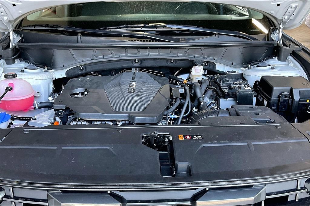 Used 2025 Hyundai Tucson SE FWD image 26