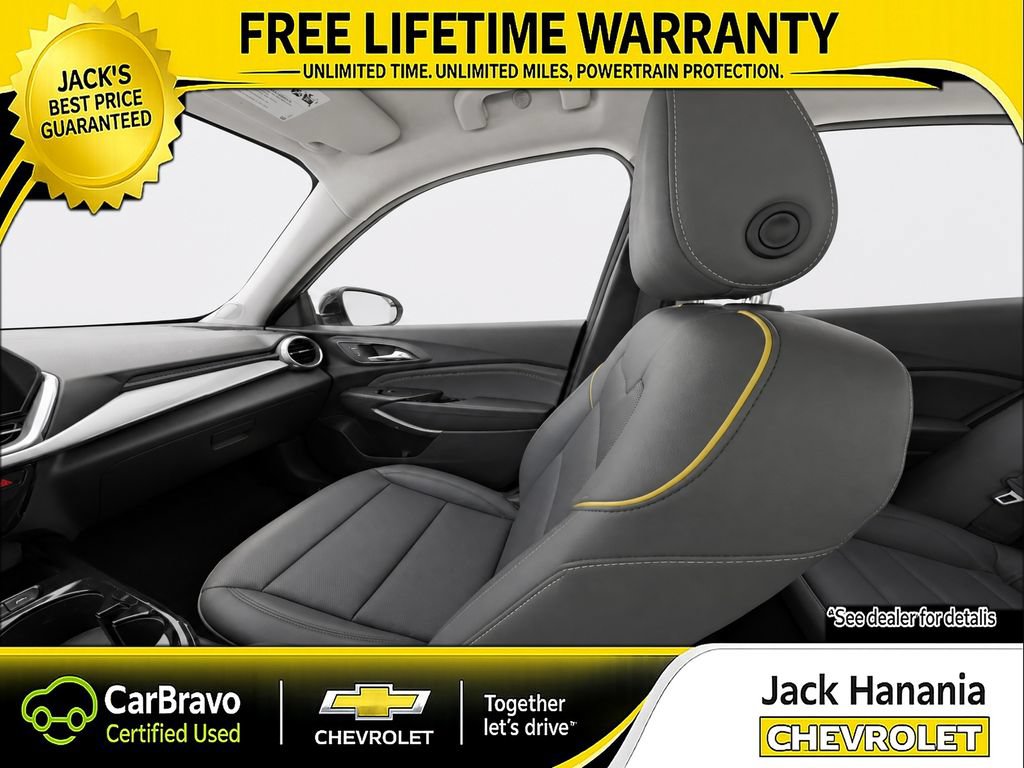 Certified 2025 Chevrolet Trax ACTIV w/ Driver Confidence Package FWD image 11