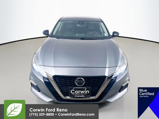 Used 2020 Nissan Altima 2.5 SR FWD video 2