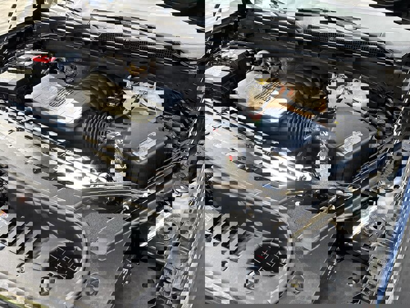 Used 2021 Cadillac Escalade Premium Luxury w/ LPO, Illumination Package image 46