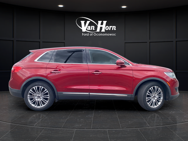 Used 2016 Lincoln MKX Reserve w/ Driver Assistance Package AWD/4WD image 8