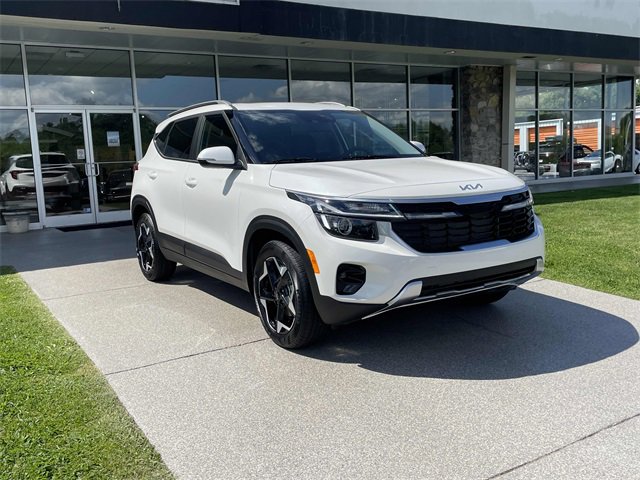 New 2025 Kia Seltos EX w/ EX Sunroof Package