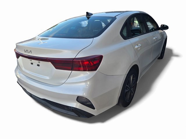 Used 2023 Kia Forte LXS w/ LXS Technology Package image 13