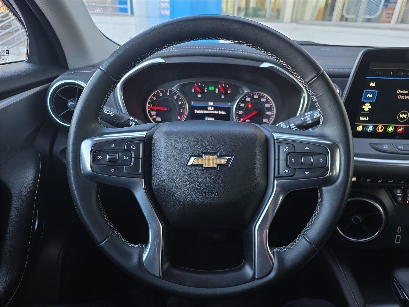 Used 2024 Chevrolet Blazer LT FWD image 19