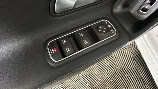 Used 2022 Mercedes-Benz A 220 image 10