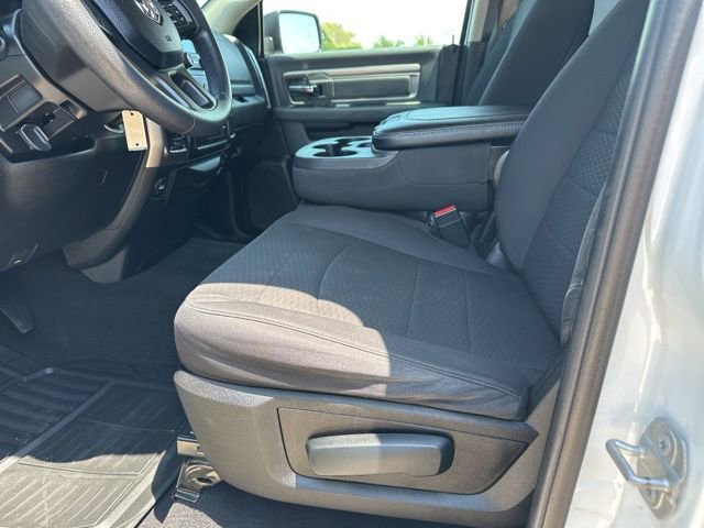Used 2019 RAM 1500 Classic Warlock image 22