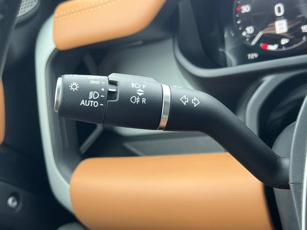 Used 2024 Land Rover Defender 130 S AWD/4WD image 18
