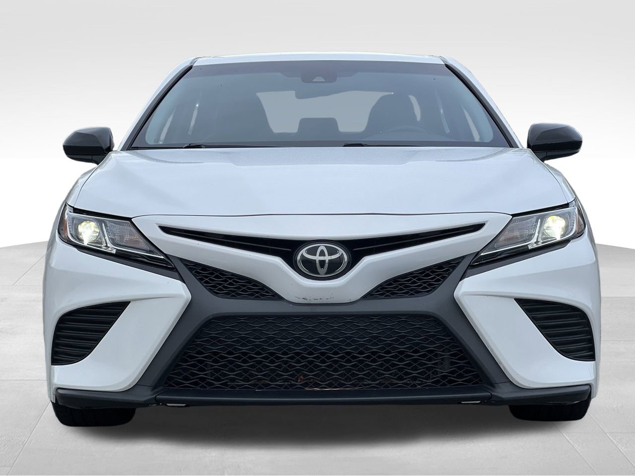 Used 2020 Toyota Camry SE image 30