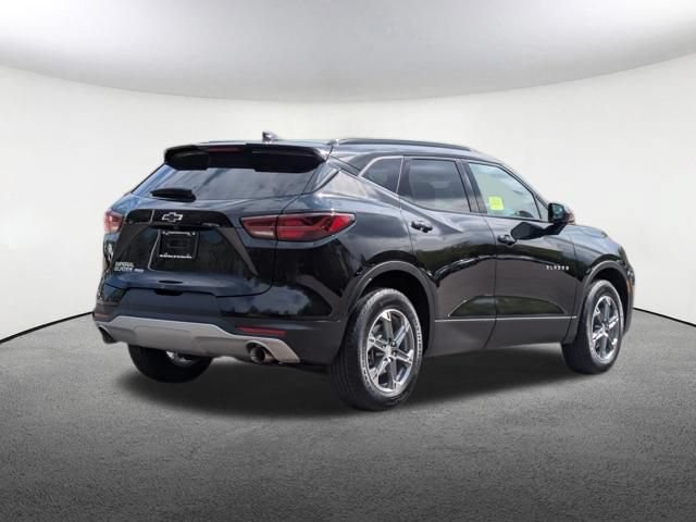 Used 2023 Chevrolet Blazer LT w/ Convenience Package AWD/4WD image 5