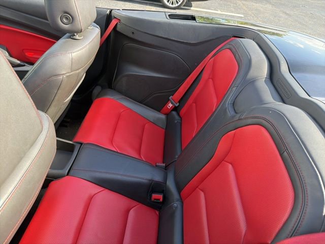 Used 2022 Chevrolet Camaro LT RWD image 7