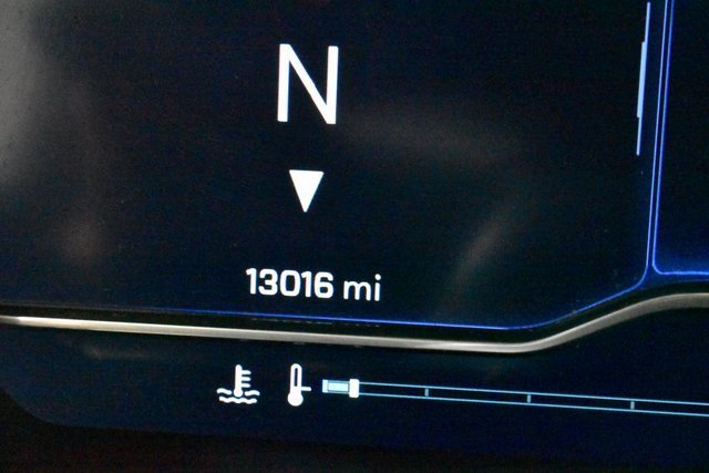 Used 2024 Chevrolet Silverado 2500 LT w/ Snow Plow Prep/Camper Package image 20