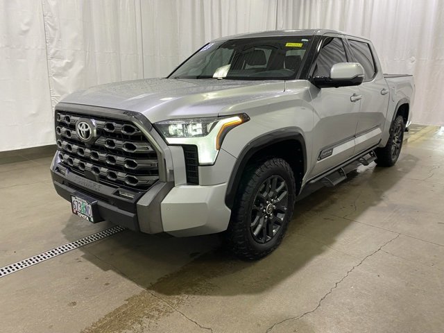 Used 2022 Toyota Tundra Platinum image 8