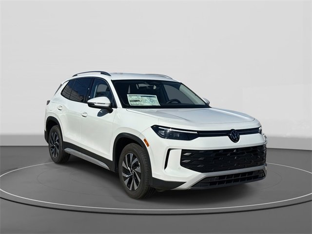 New 2026 Volkswagen Tiguan S image 1