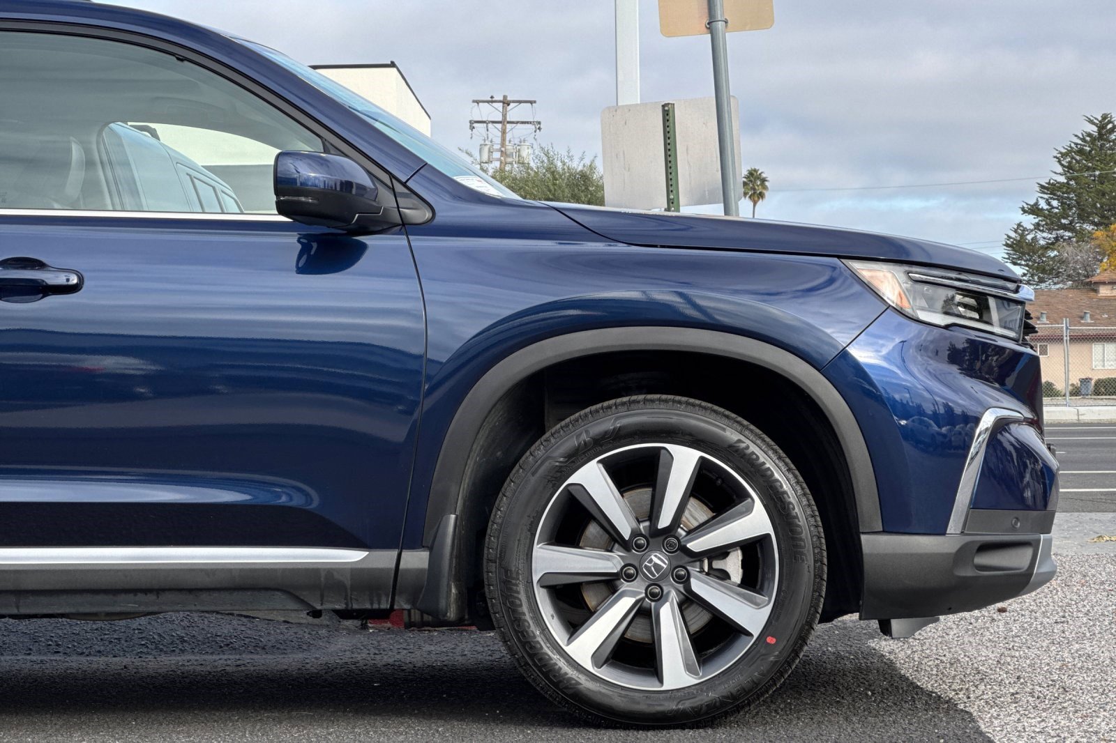 Certified 2024 Honda Pilot Touring image 35