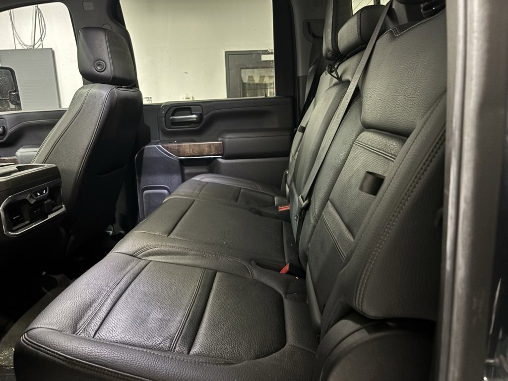 Used 2020 GMC Sierra 2500 Denali w/ Denali Ultimate Package image 13