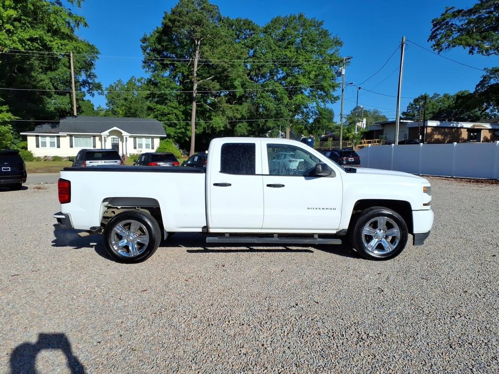 Used 2016 Chevrolet Silverado 1500 Custom w/ Custom Convenience Package RWD image 8