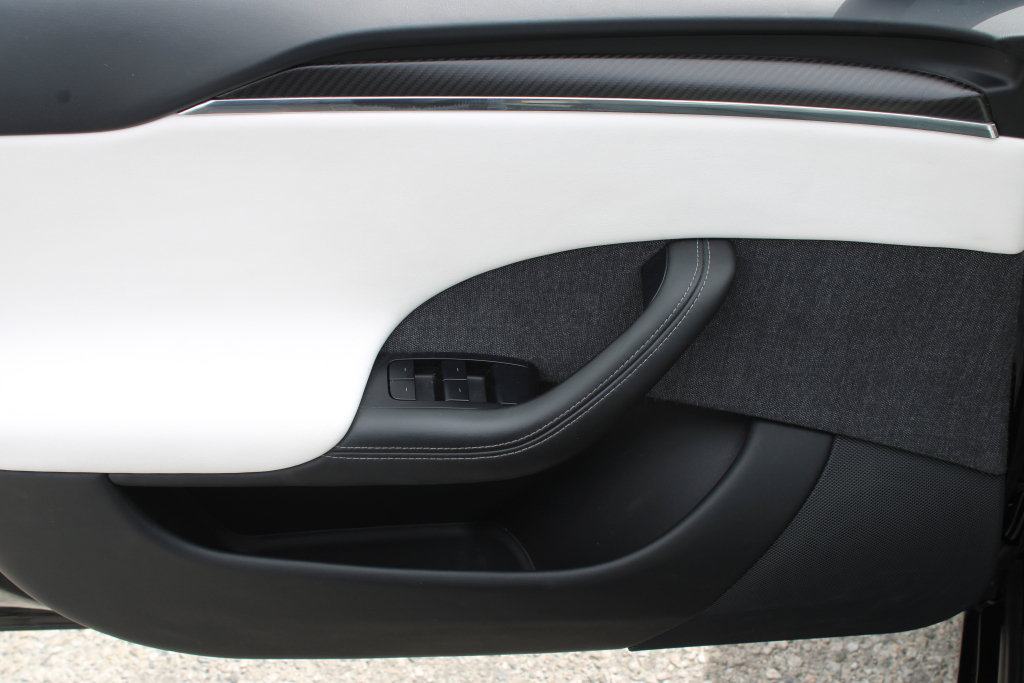 Used 2022 Tesla Model S Plaid AWD/4WD image 28