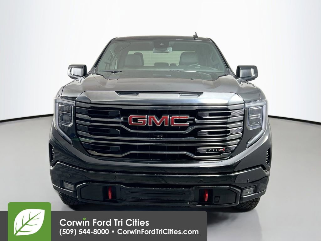 Used 2023 GMC Sierra 1500 AT4 image 4
