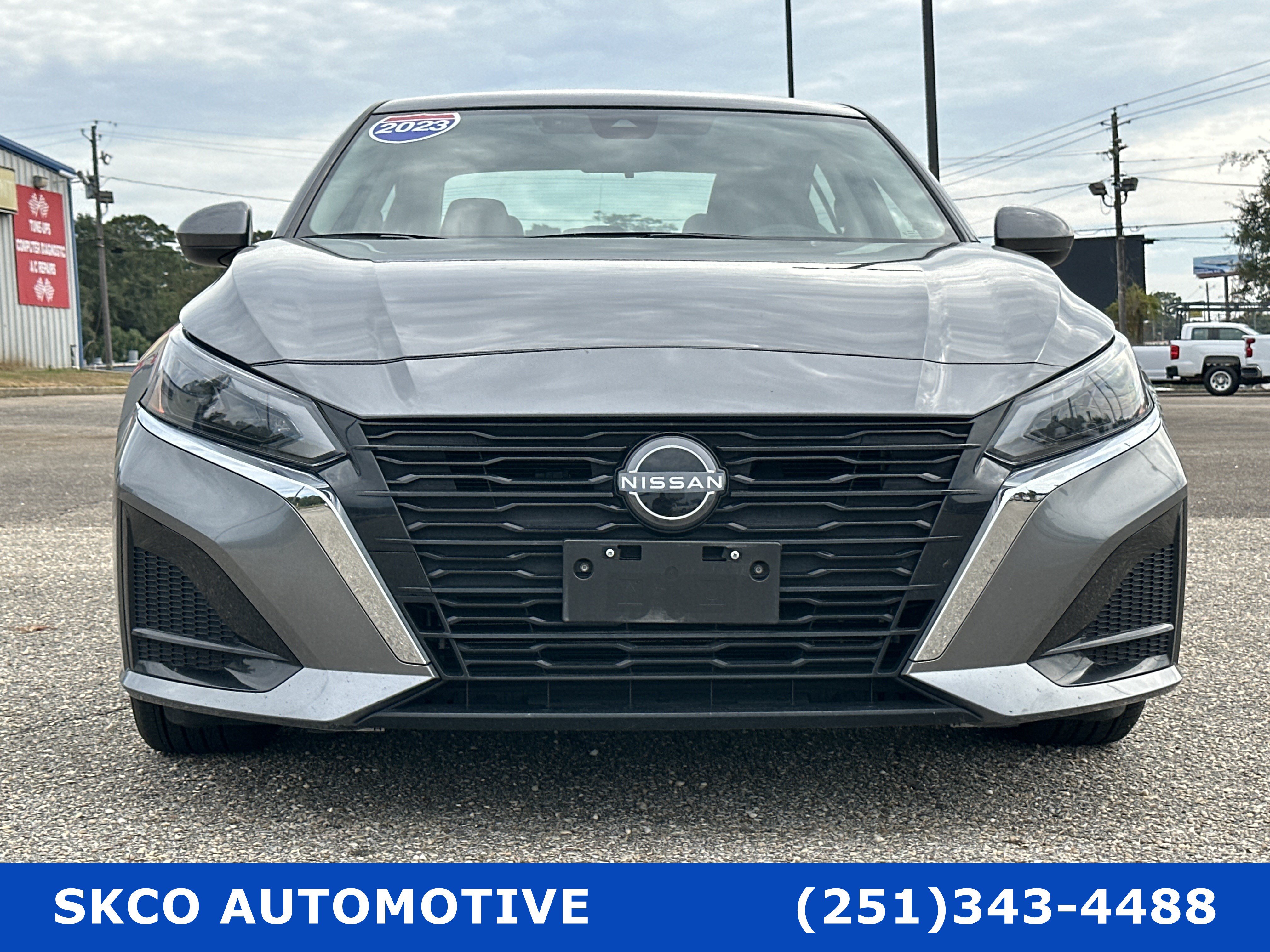 Used 2023 Nissan Altima 2.5 SV FWD image 8