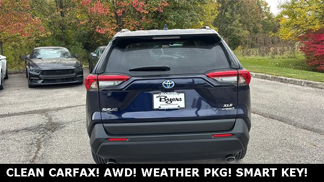 Used 2022 Toyota RAV4 XLE Premium image 30
