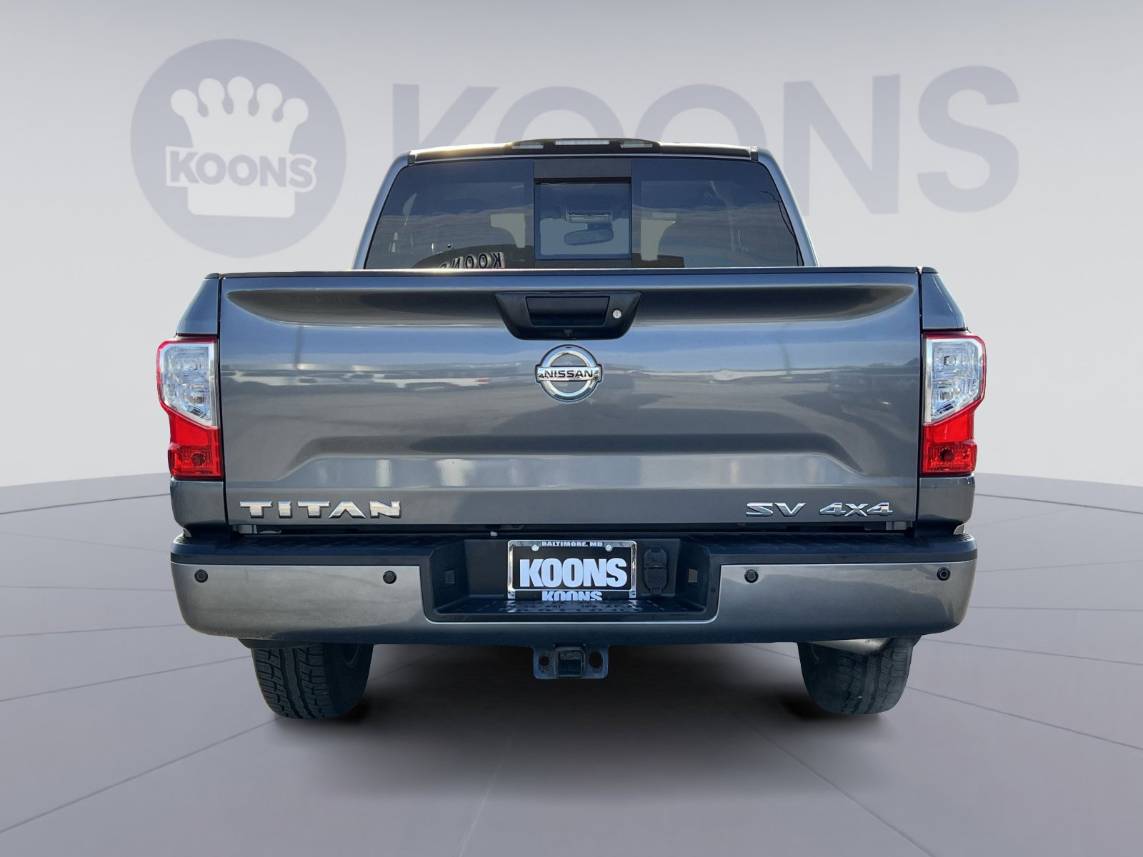 Used 2019 Nissan Titan SV w/ SV Convenience Package image 5