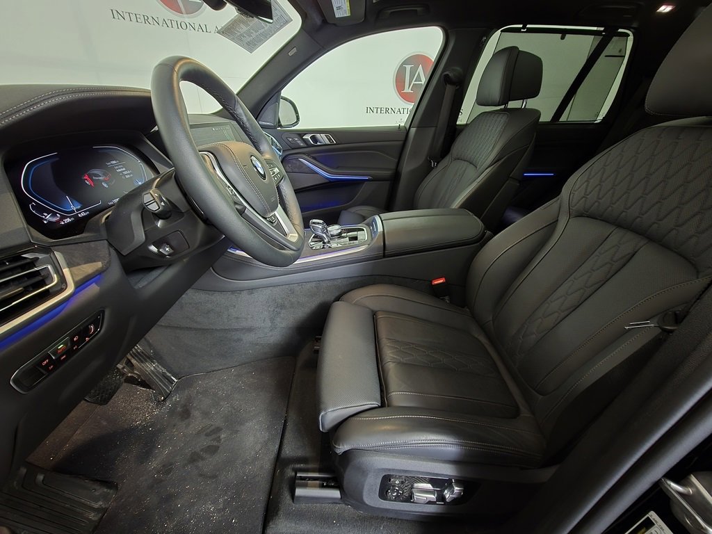 Certified 2023 BMW X5 xDrive40i w/ Executive Package image 17