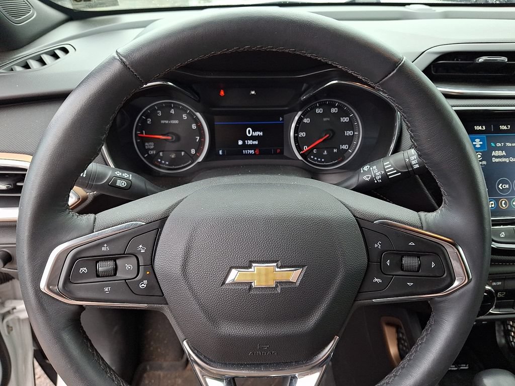 Certified 2023 Chevrolet TrailBlazer ACTIV w/ Technology Package FWD image 17