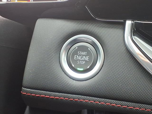 Used 2024 Chevrolet Colorado Z71 w/ Z71 Convenience Package 2 image 10