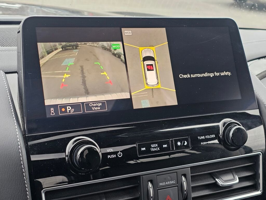 Used 2024 INFINITI QX80 Luxe image 32