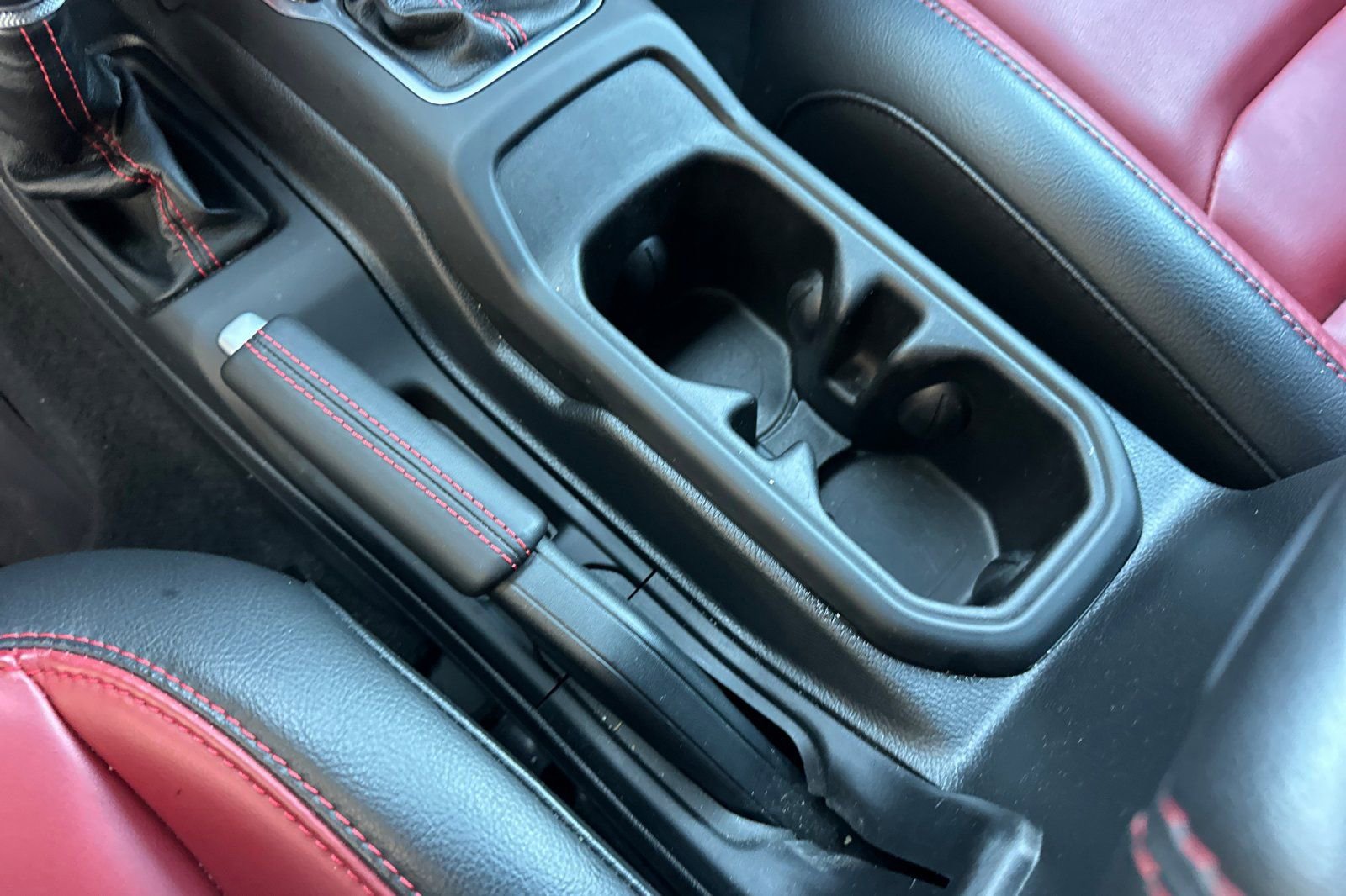 Used 2023 Jeep Wrangler Unlimited Rubicon 4xe image 35