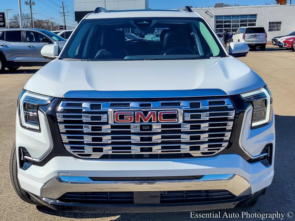 Used 2026 GMC Terrain Denali w/ LPO, Floor Liner Package AWD/4WD image 5